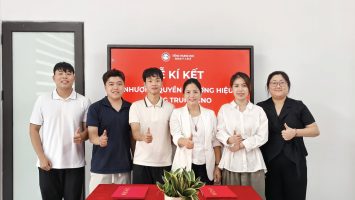 Ký kết hợp tác nhượng quyền thương hiệu tại Vinh Hưng - Nghệ An