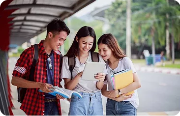Chi phí hợp lý, ở gần Việt Nam, dễ kiếm việc làm