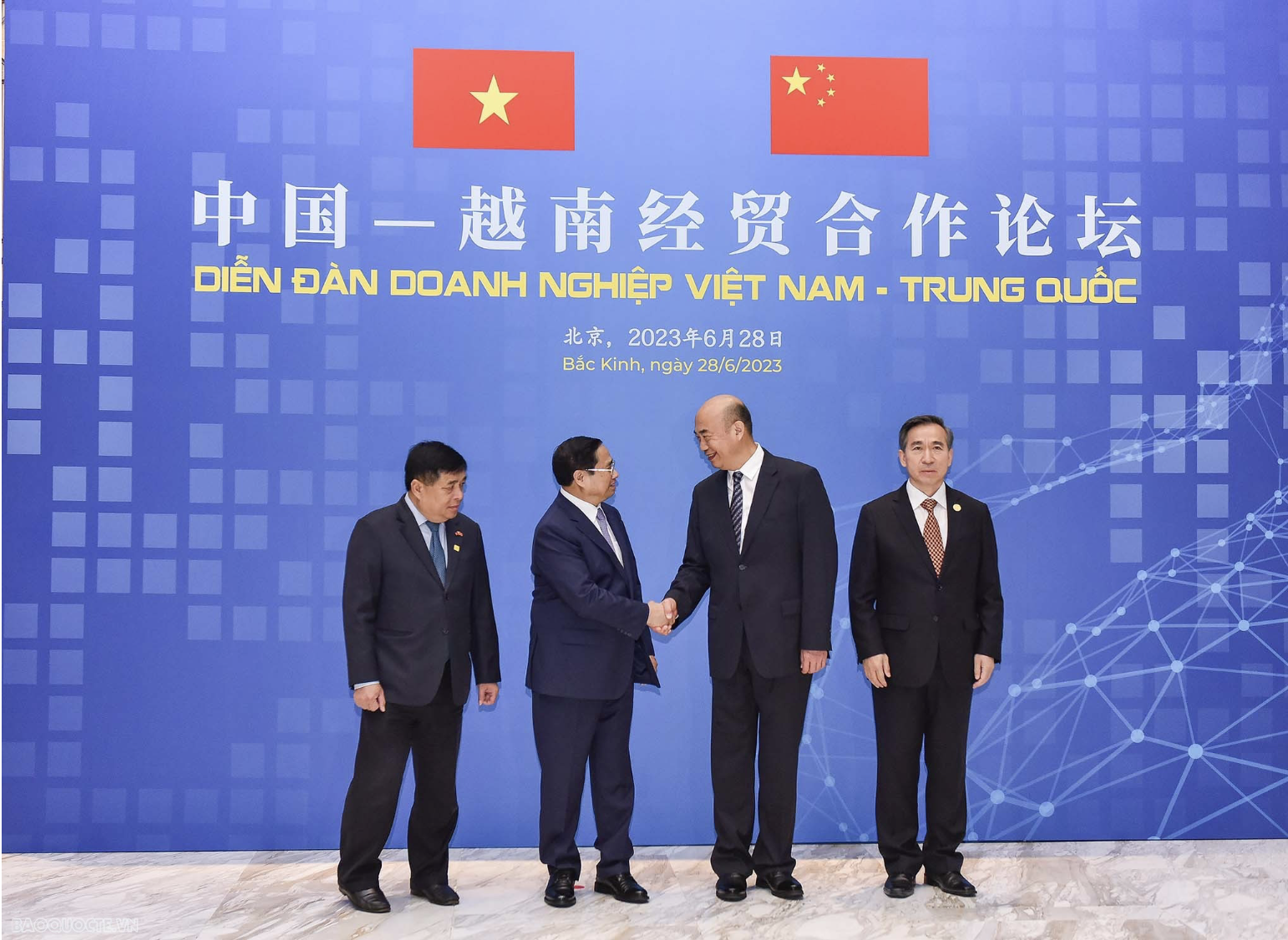 Diễn đoàn doanh nghiệp Việt Nam - Trung Quốc